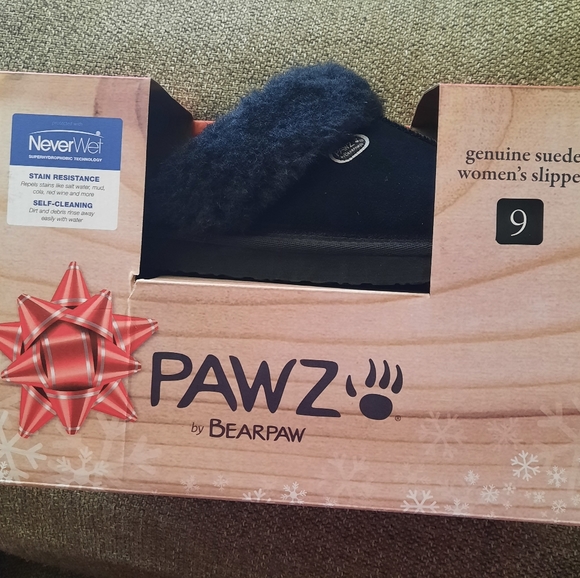 Genuine Suede & Wool Blend Lining Slippers Pawz by Bearpaw - Picture 8 of 8